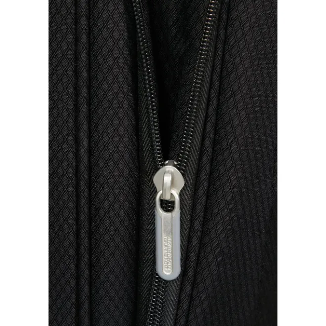 New American Tourister Aerospin Spinner S Exp black