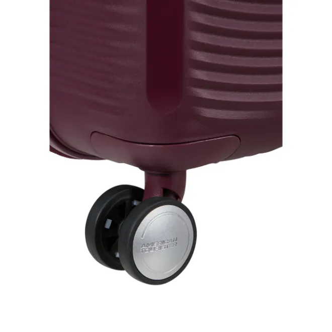 Discount American Tourister Soundbox Spinner 67/24 TSA Expandable wild cherry