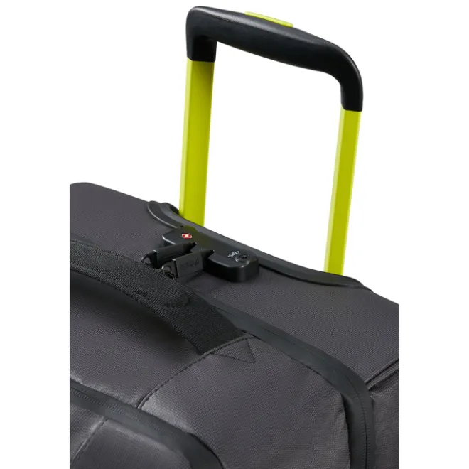 Clearance American Tourister Urban Track Duffle/Wheels L Coated black/lime