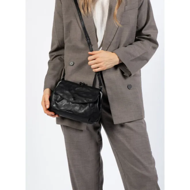New Aunts & Uncles Grandma's Luxury Club Mrs. Madeline Crossbody caramel