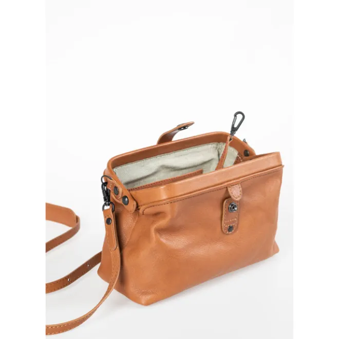 Discount Aunts & Uncles Grandma's Luxery Club Mrs. Eclair Shoulderbag caramel
