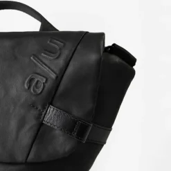 Clearance Aunts & Uncles Kazo black