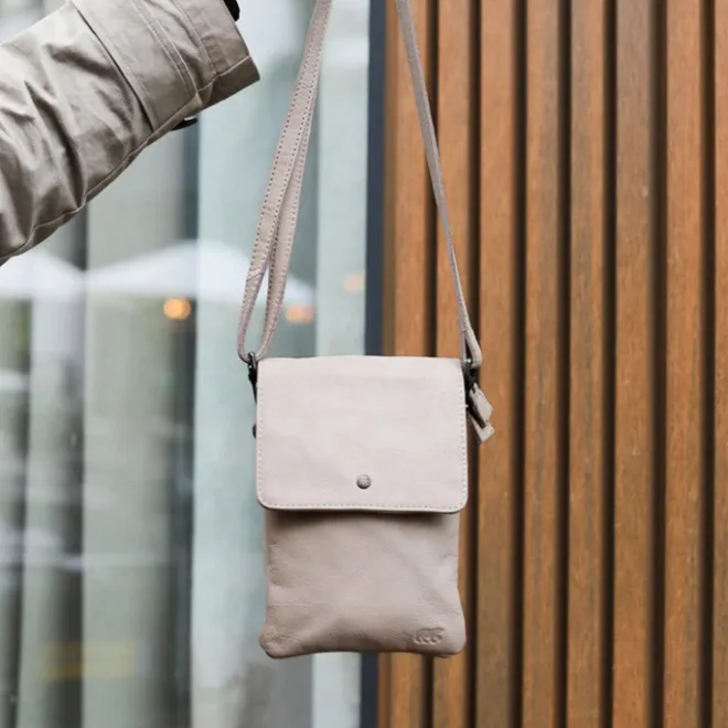 Sale Bear Design Daisy Shoulderbag black
