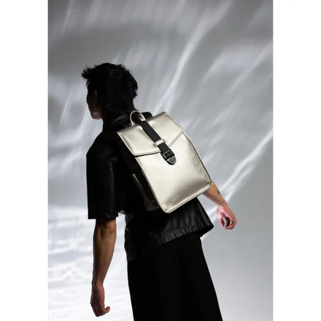 Bold Banana Beyond Bold Envelope Backpack gold-black