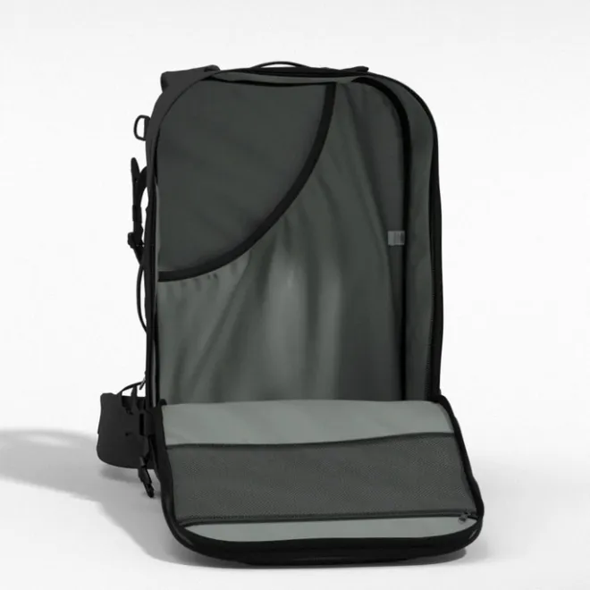 New CabinZero Classic Pro 42L absolute black