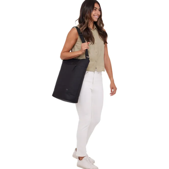 Clearance Case Logic Invigo Eco Convertible Tote black