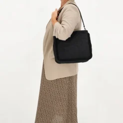 New Charm London Newington Shoulderbag black