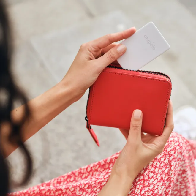 Online Chipolo CARD Point (Google Find My) off white