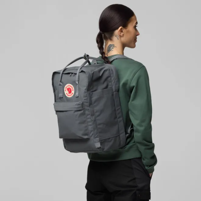 New Fjallraven Kanken Laptop 17" blackberry