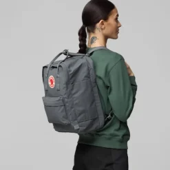 Discount Fjallraven Kanken Laptop 15" blackberry