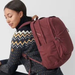 Clearance Fjallraven Raven 28 deep patina