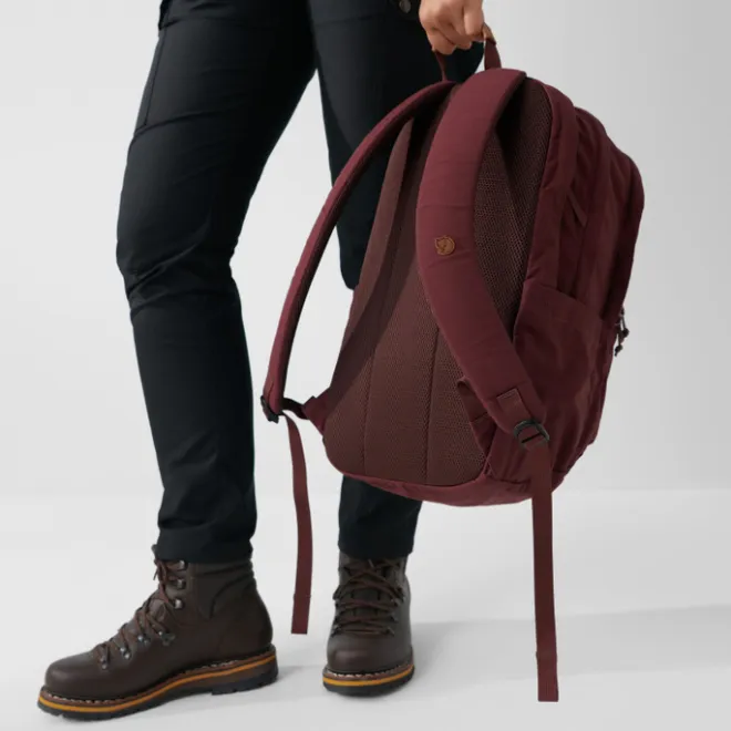 Outlet Fjallraven Raven 28 navy