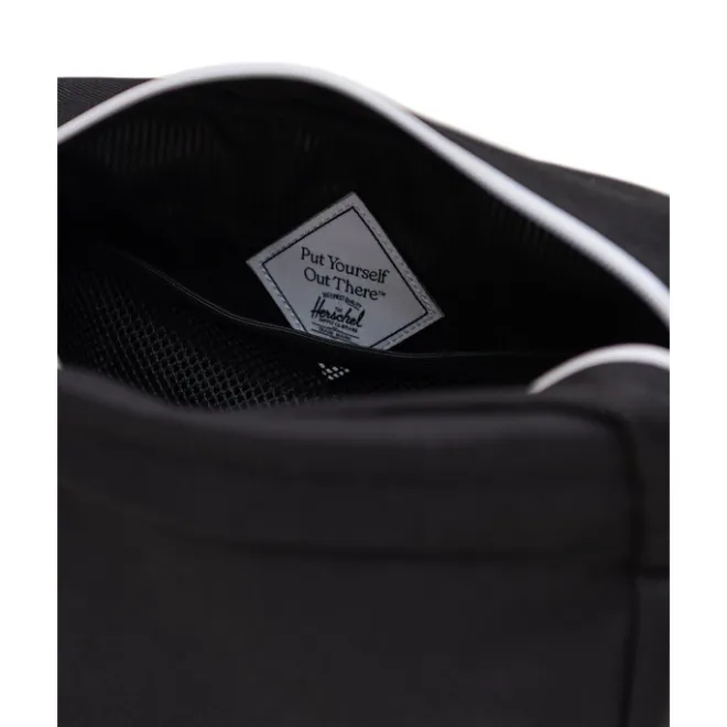 Sale Herschel Supply Co. Chapter Travel Kit black