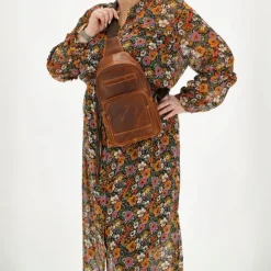 Hide & Stitches Japura Slingbag cognac