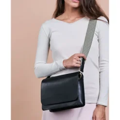 Hot O My Bag Audrey Crossbody black