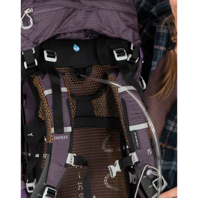 New Osprey Aura AG 50 WM/L enchantment purple