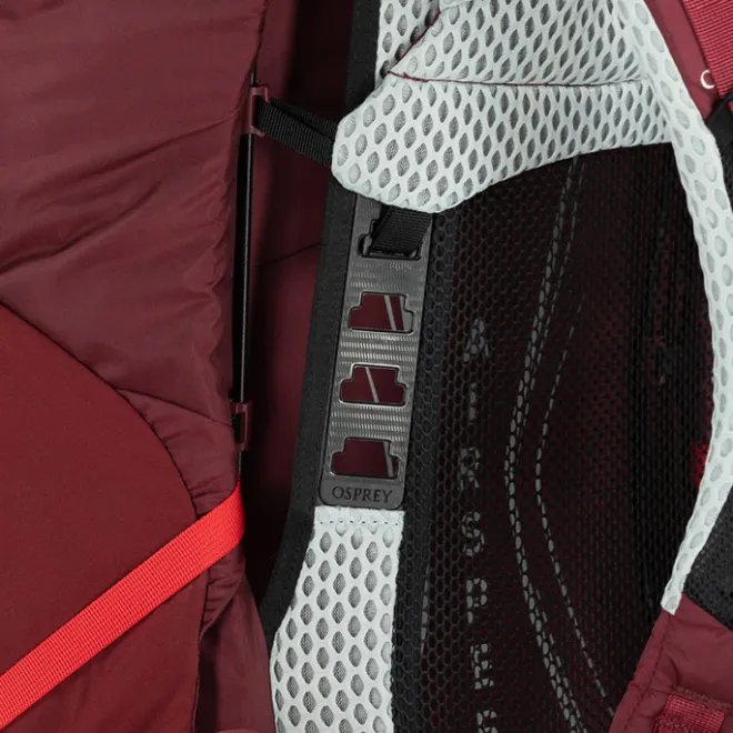 Sale Osprey Aura AG LT 65 WXS/S antidote purple