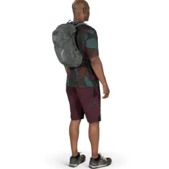 Clearance Osprey Syncro 12 coal grey