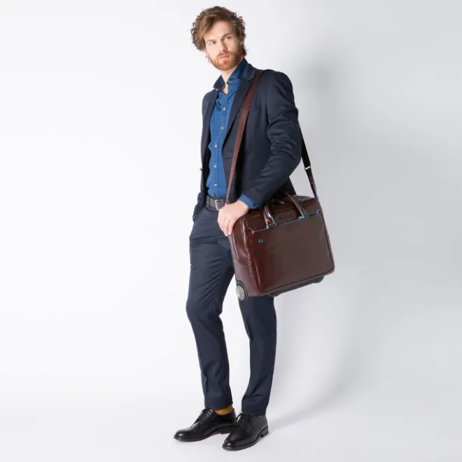 Clearance Piquadro Black Square Briefcase with wheels brown