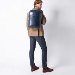 New Piquadro Blue Square Computer Backpack with iPad Compartment black