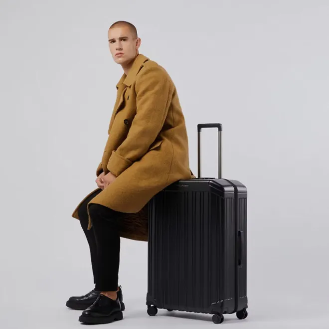 Discount Piquadro PQ-Light Large Trolley matt black