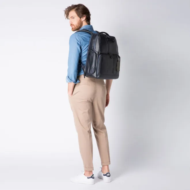 Piquadro Urban Fast-check PC Backpack with iPad Compartment grey-black