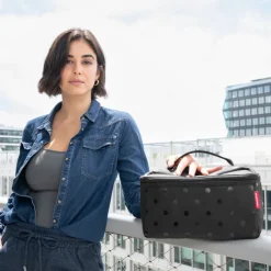 Outlet Reisenthel Travelling Beautycase glossy dots black