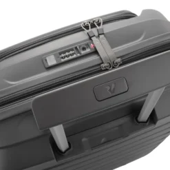 Clearance Roncato B-Flying Cabin Trolley 55 with Front Pocket nero
