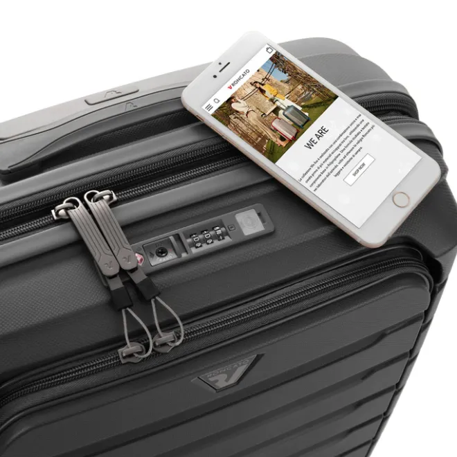 Clearance Roncato B-Flying Cabin Trolley 55 with Front Pocket nero