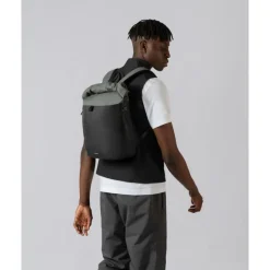 New Sandqvist Konrad Backpack multi dark