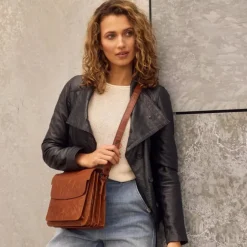 Sale Spikes & Sparrow Frédérique Flapbag black