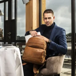 Online The Chesterfield Brand Austin Backpack brown