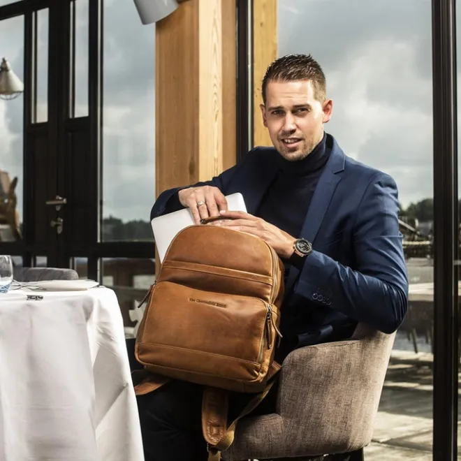 Online The Chesterfield Brand Austin Backpack brown