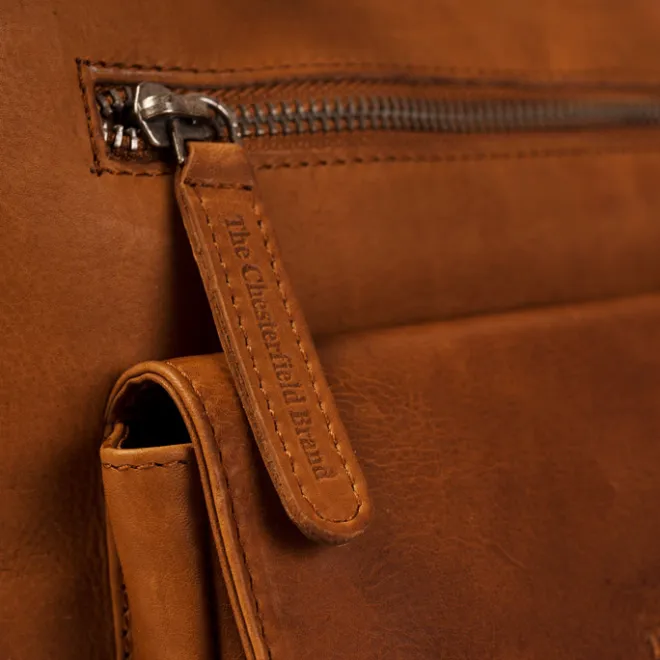 Best The Chesterfield Brand Hailey Schoudertas cognac
