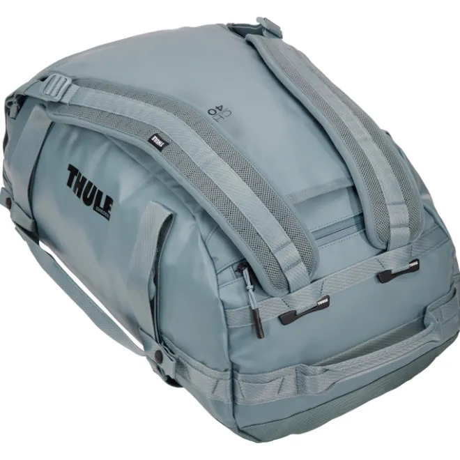 Clearance Thule Chasm Duffel 40L pond
