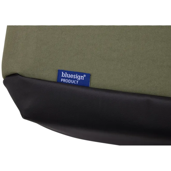 New Thule Paramount Tote 22L soft green