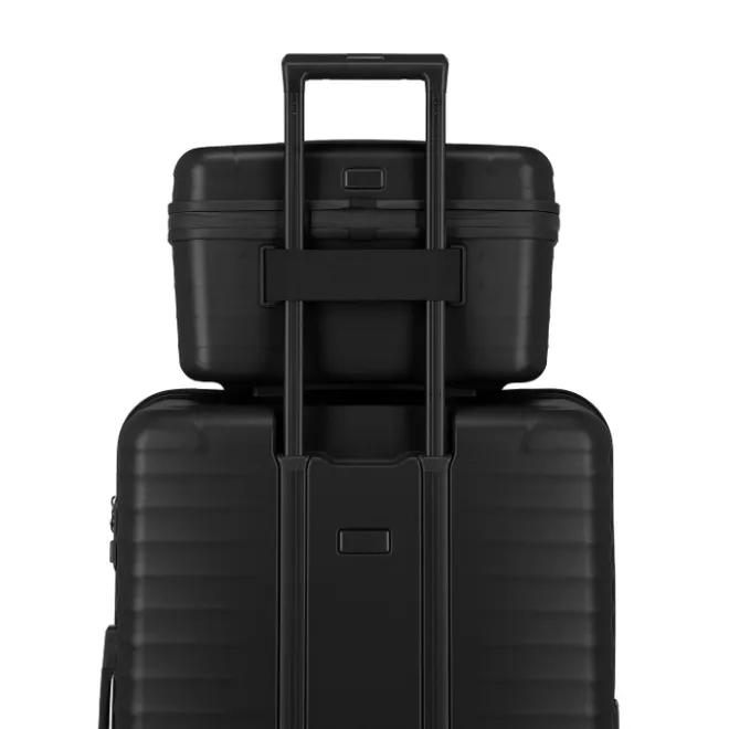 Discount Titan Upgrade Beautycase nightshade black