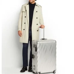 Tumi 19 Degree Aluminium Extended Trip Packing Case texture silver