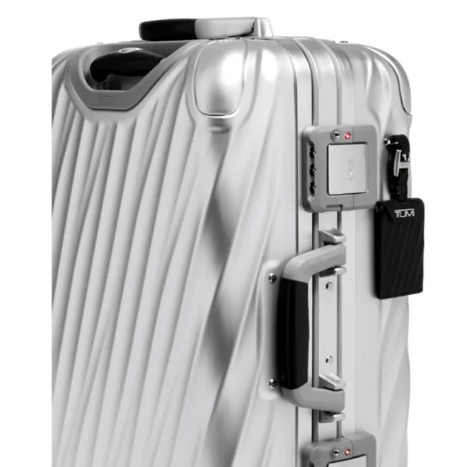 Tumi 19 Degree Aluminium International Expandable Carry-On silver