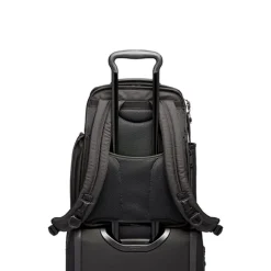 Outlet Tumi Alpha 2 Business/Travel Compact Laptop Brief Pack black