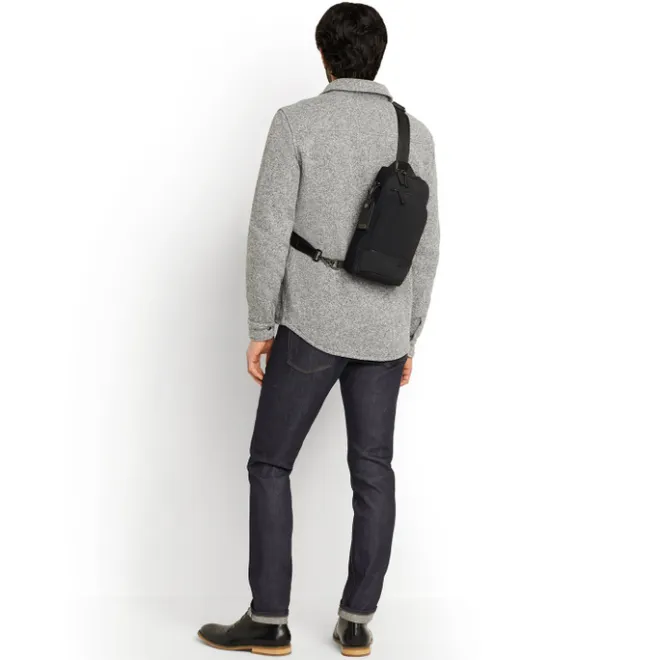 New Tumi Harrison Gregory Sling black
