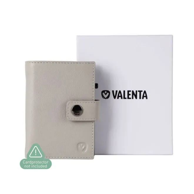 Sale Valenta Card Wallet Leather MagSafe Luxe off white